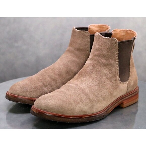 Clarks Men\'s Crepe Soles Comfort Casual Chelsea Boots Size 7 Suede Tan